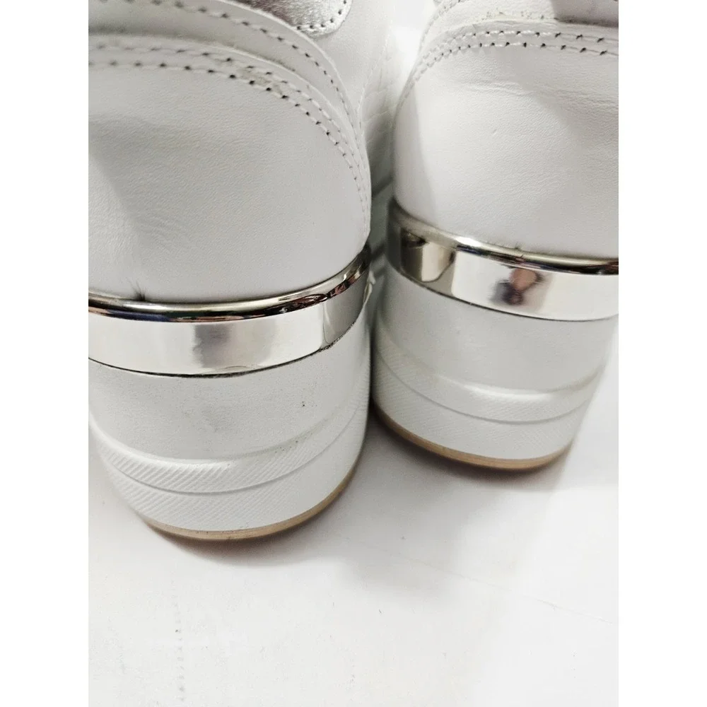 Carmela Women's Casual Wedge Leather Sneakers, Size Euro 40 White‎
